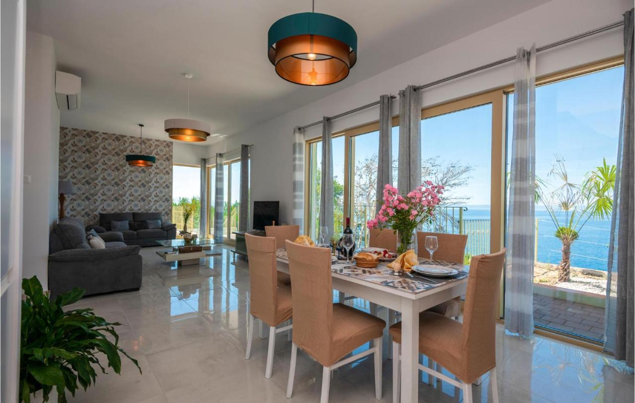 Holiday Home Villetta Belveder Baska Voda Luaran gambar