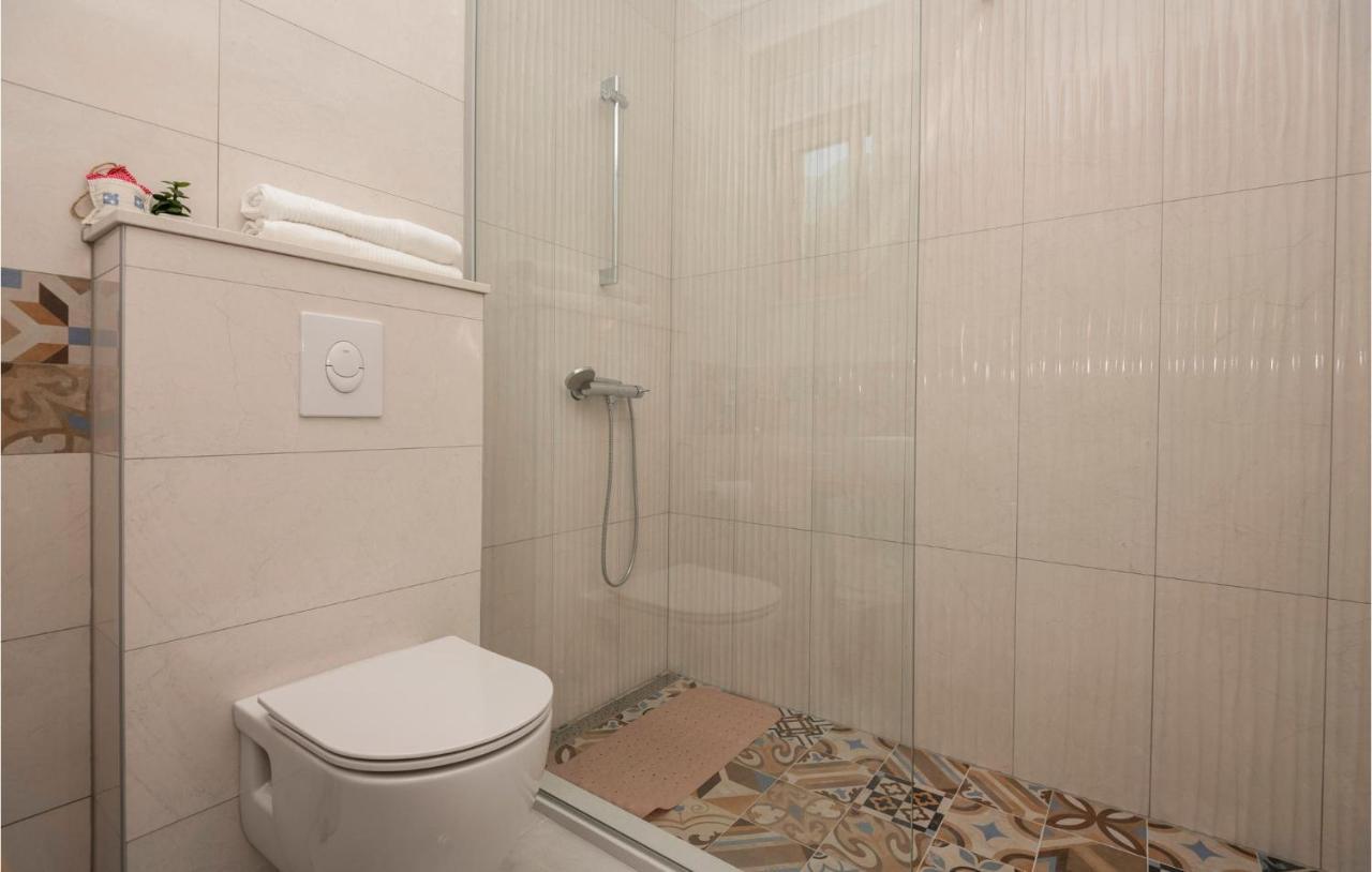 Holiday Home Villetta Belveder Baska Voda Luaran gambar